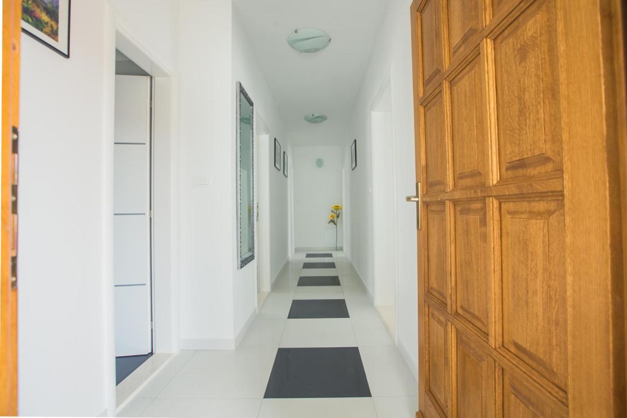 Lotus Apartament Split